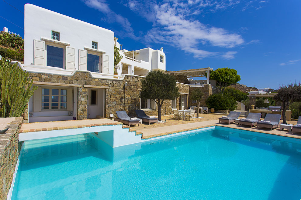 Irida - allmykonosvillas.com