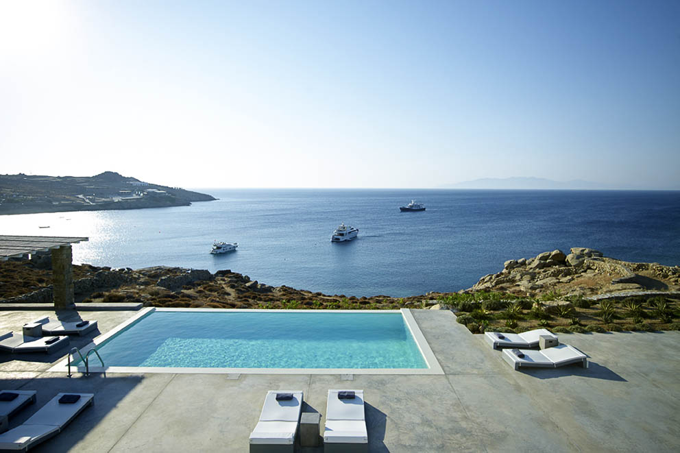 Paradise Bay Complex