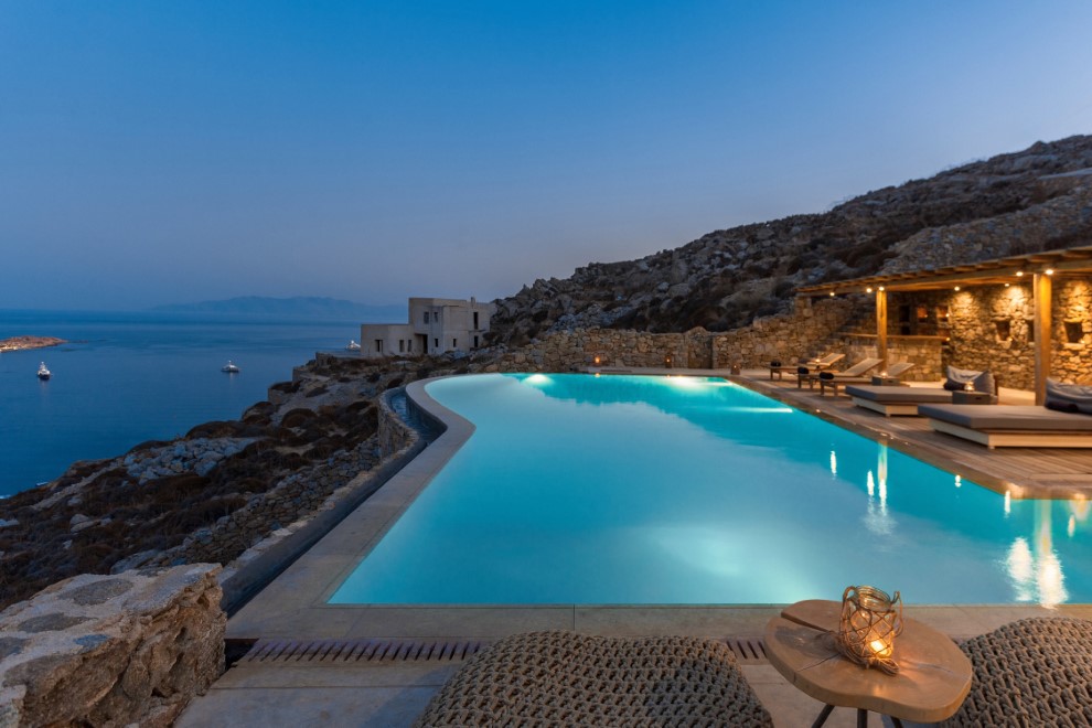 Psarou Retreat