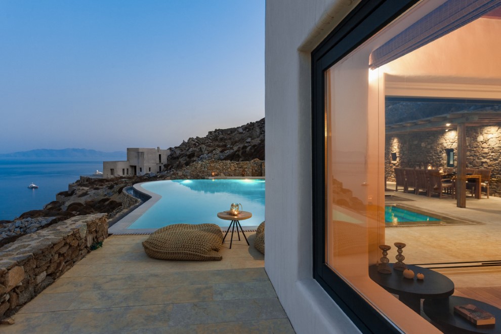 Psarou Retreat